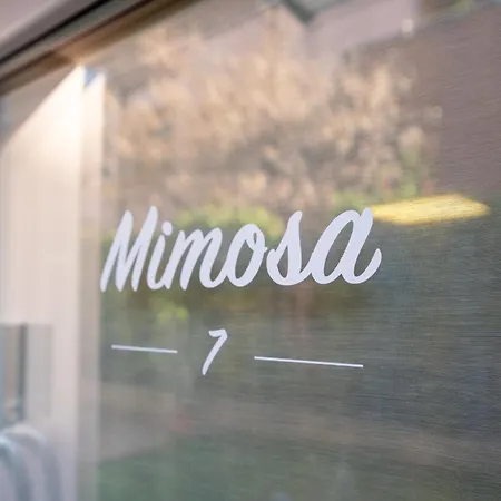 Rosa Oda ve Kahvaltı 3*