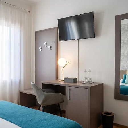 Oda ve Kahvaltı Rosa