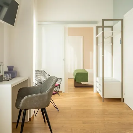 Rosa Oda ve Kahvaltı 3*