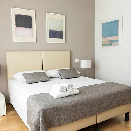 Rosa Bed & Breakfast 4*
