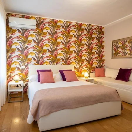 Alojamento de Acomodação e Pequeno-almoço Rosa Pádua