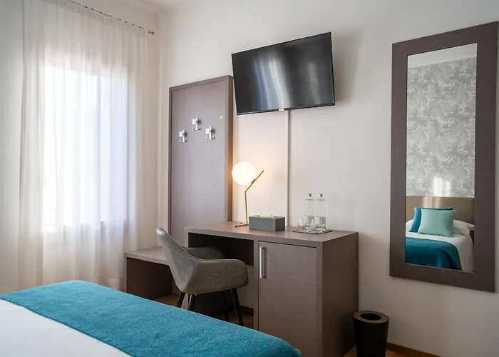 לינה וארוחת בוקר Rosa